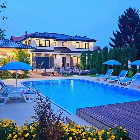 Villa Otes